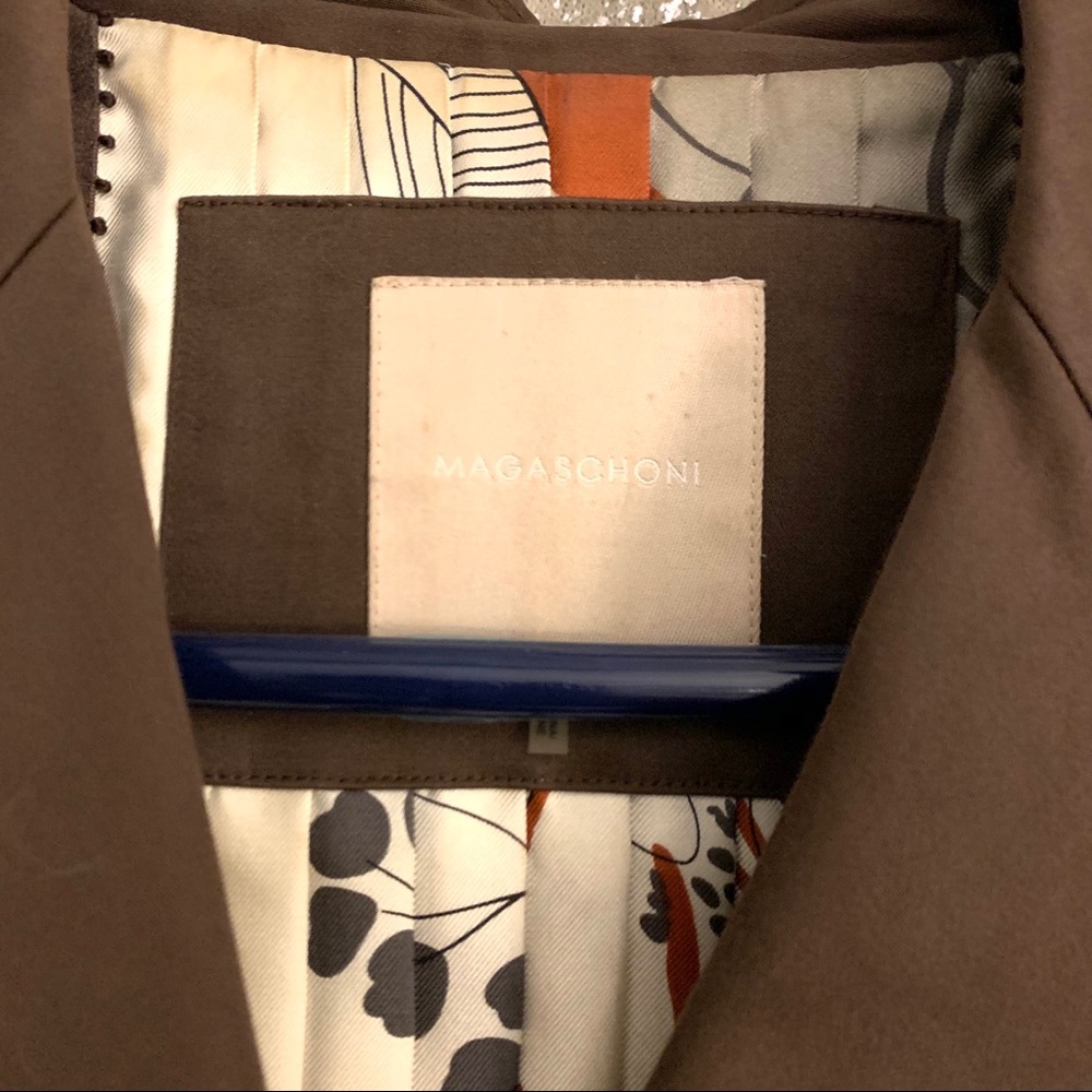 Magaschoni Suit-Full Set - Picture 4 of 7